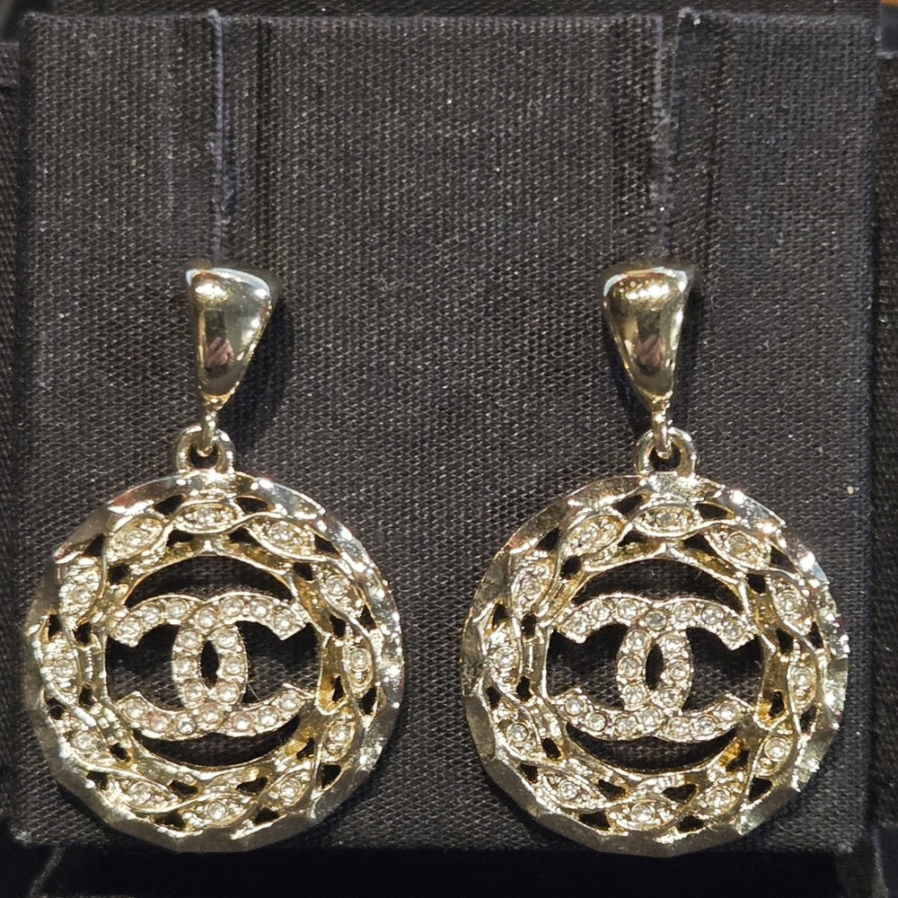 #44a - CHANEL Coco Mark Rhinestone Earrings Silver - Picture 12 of 15